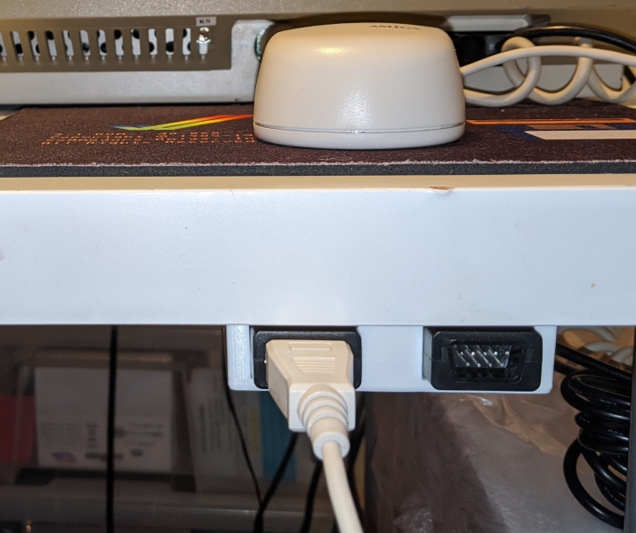 2x Port Joy Mouse 1.8m Extension Table Holder Port Saver Amiga